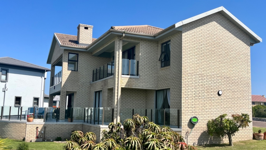 3 Bedroom Property for Sale in Mossel Bay Golf Estate Western Cape